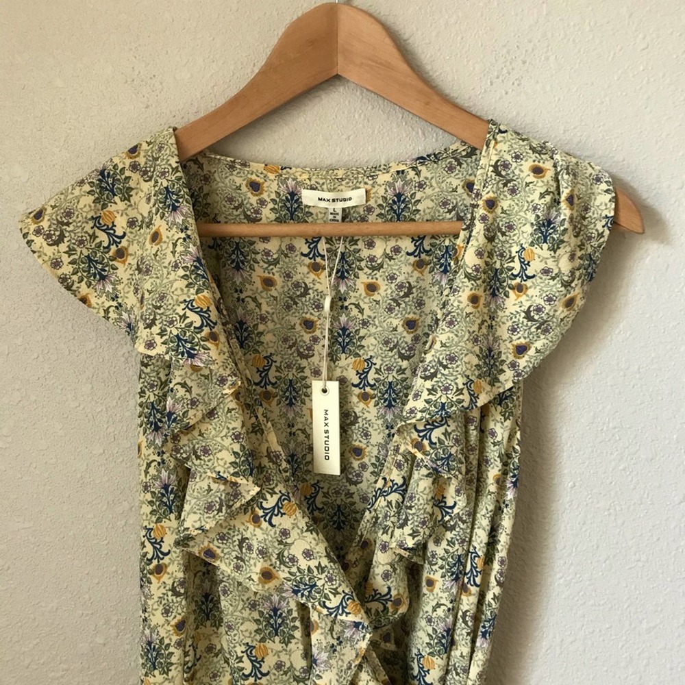 Max Studio Patterned Ruffle Wrap Midi Dress - Picture 4 of 6
